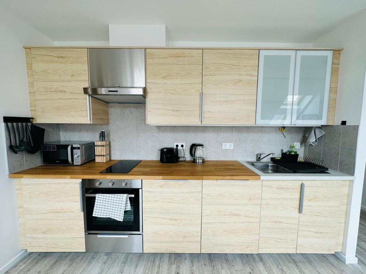 Palace Quarter 1 Peaceful Modern Central Top Floor Apartment Budapeste Exterior foto